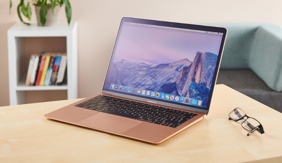 Review of APPLE MacBook Air Core i3 10th generation laptop.