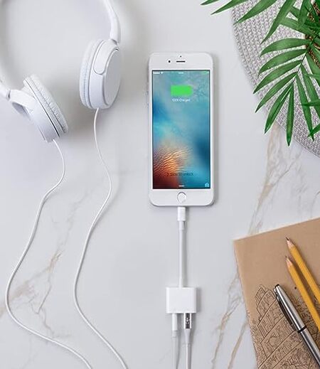 Belkin Charge + Audio Splitter, 3.5 mm Jack for Headphone + Lightning Port for Charging iPhone 13/13 Pro, 13 Pro Max, 13 Mini, iPhone 12 Series and More - White